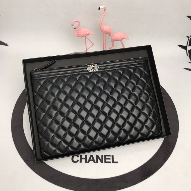 Chanel Clutch Bags